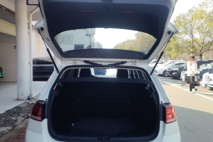 Used Volkswagen Golf 2019 1.6L Automatic Comfort Model China V Standard
