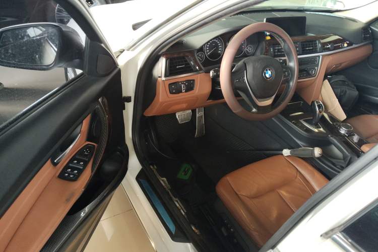 Used BMW 3 Series 2015 320Li Luxury Design Package Premium Edition