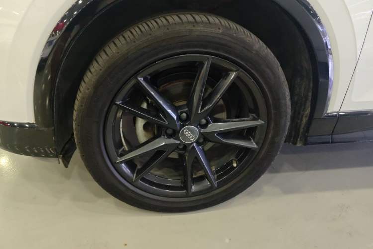 Used Audi Q2L 2021 35 TFSI Progressive Dynamic Edition