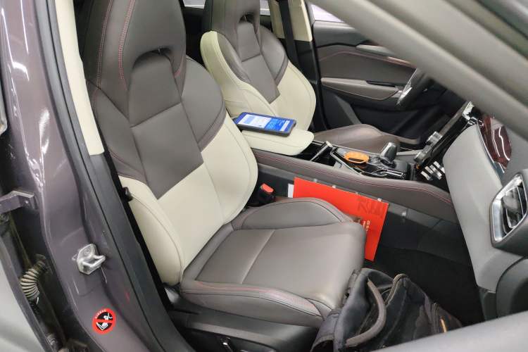 Used Lynk & Co 02 2019 High-Energy Edition 2.0T Automatic Two-Wheel Drive Shine Pro Edition China VI Standard