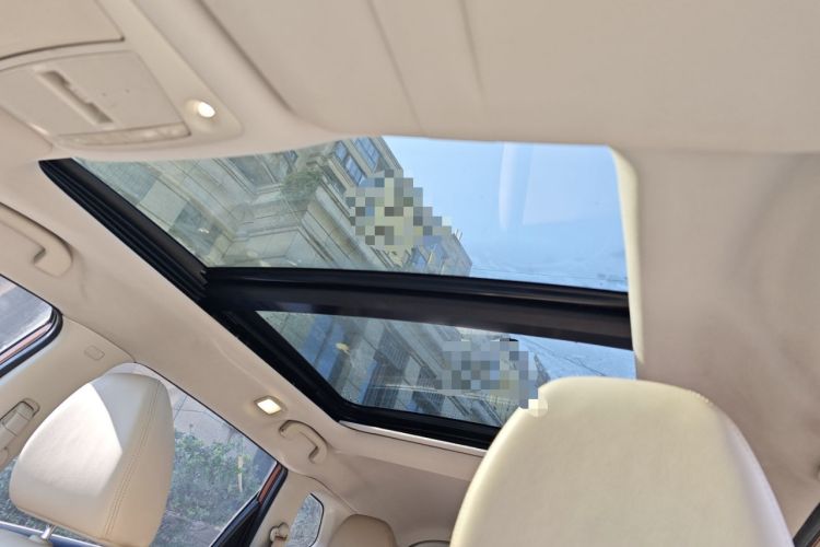 Used Nissan X-Trail 2014 2.5L CVT Leading Edition 4WD
