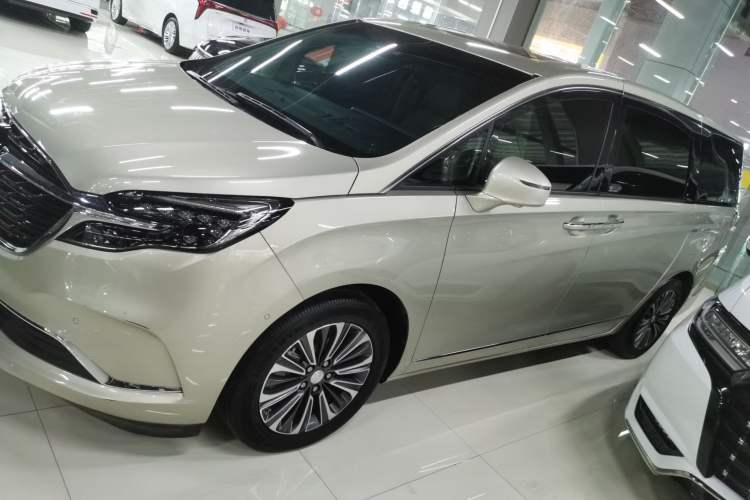 Used Buick GL8 2021 ES Land Cruiser 653T Flagship Model
