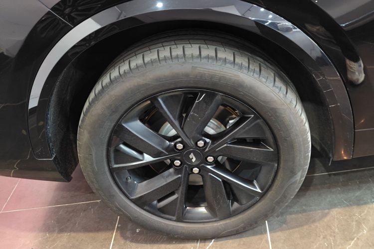 Used Li Auto L8 2023 Air model