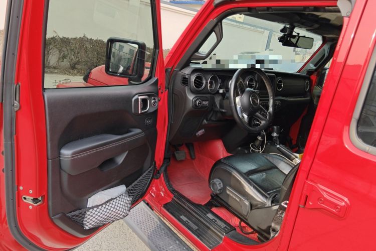 Used  Wrangler 2019 2.0T Sahara 4-Door Version China V Standard