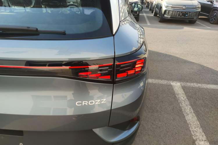 Used Volkswagen ID.4 CROZZ 