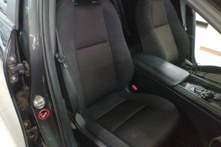 Used Mazda Mazda 3 Axela 2021 2.0L Automatic ZhiXuan Edition
