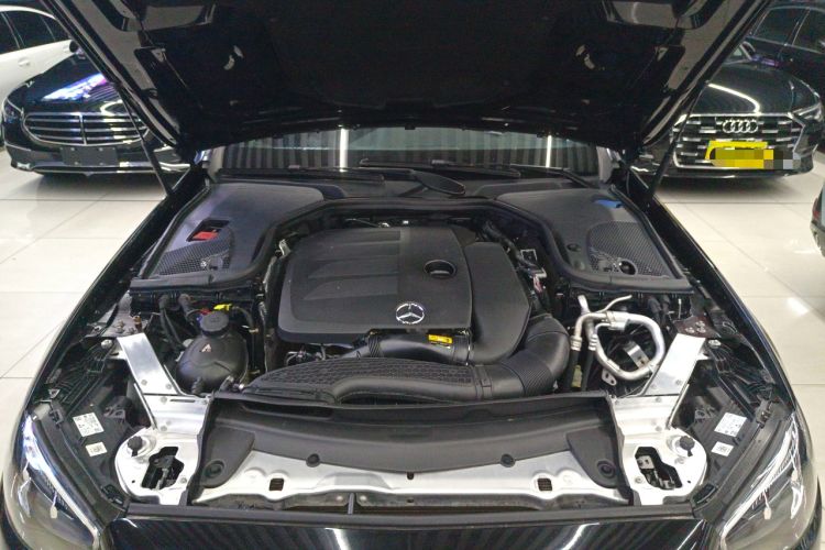 Used Mercedes-Benz E-Class 2021 Restyled E 300 L Sporty and Stylish Edition
