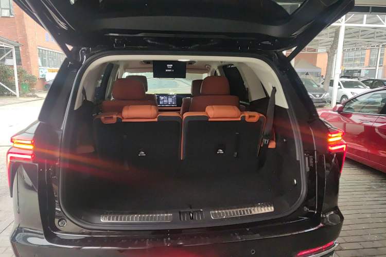 Used Wey Lanshan 2025 Four-Wheel Drive Max