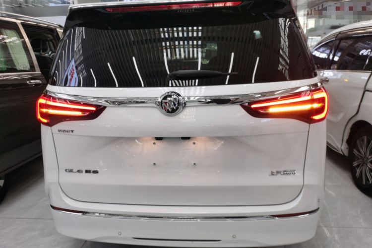 Used Buick GL8 2022 ES Landtrek 653T Luxury Edition
