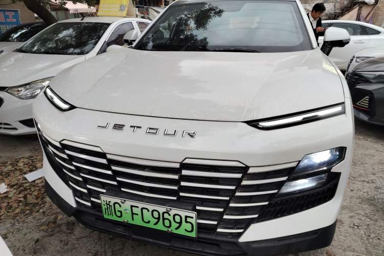 Used JETOUR Dashing i-DM 2022 1.5T DHT Lightning 01