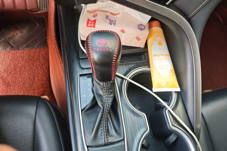 Used Toyota Camry 2021 2.0G Luxury Edition