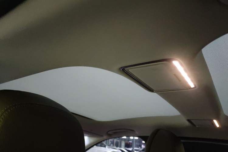 Used Mercedes-Benz E-Class 2023 E 300 L Luxury Model
