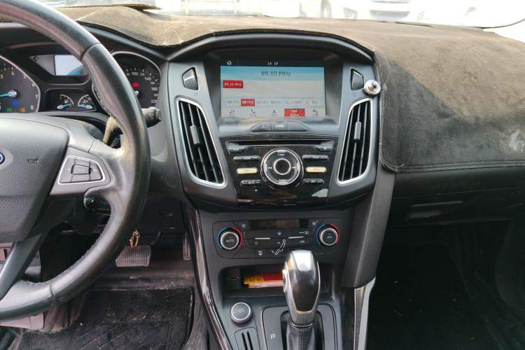 Used Ford Focus 2017 Hatchback 1.6L Automatic Fashion Edition Smart Drive Version