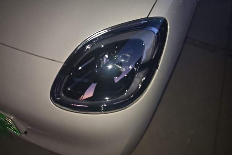 Used Wuling Hongguang MINIEV 2025 Four-Door Version Advanced Edition
