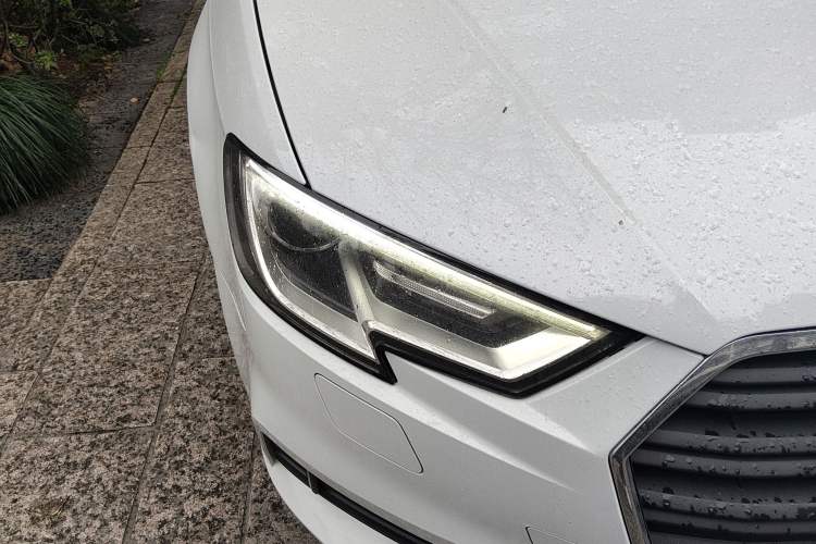 Used Audi A3 2018 30th Anniversary Edition Sportback 35 TFSI Ambition Model
