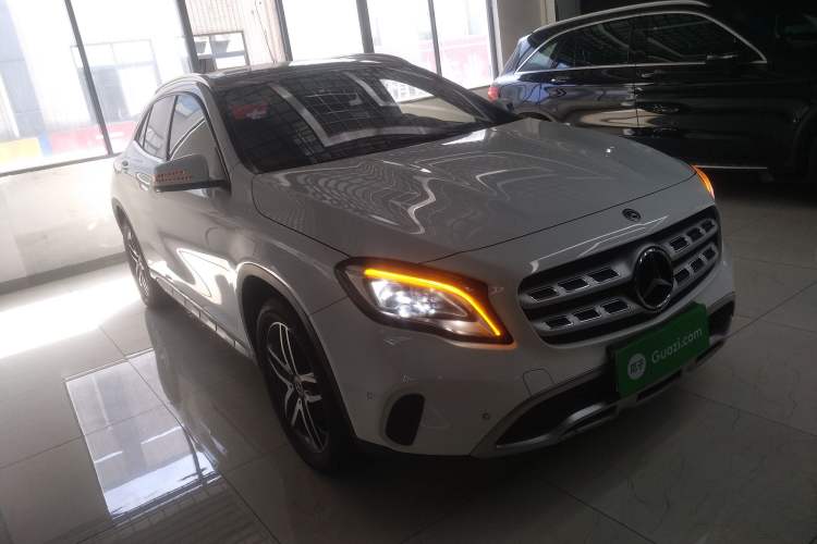 Used Mercedes-Benz GLA 2017 GLA 200 Fashion Model