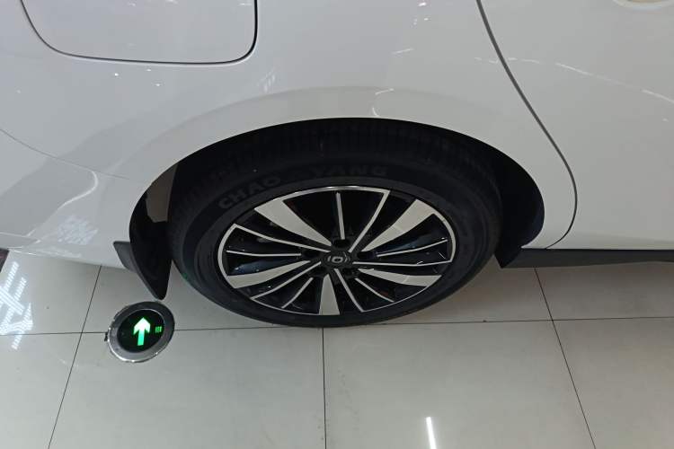 Used  A05 2024 Truly Delicious Version 70" Beyond-Grade Edition