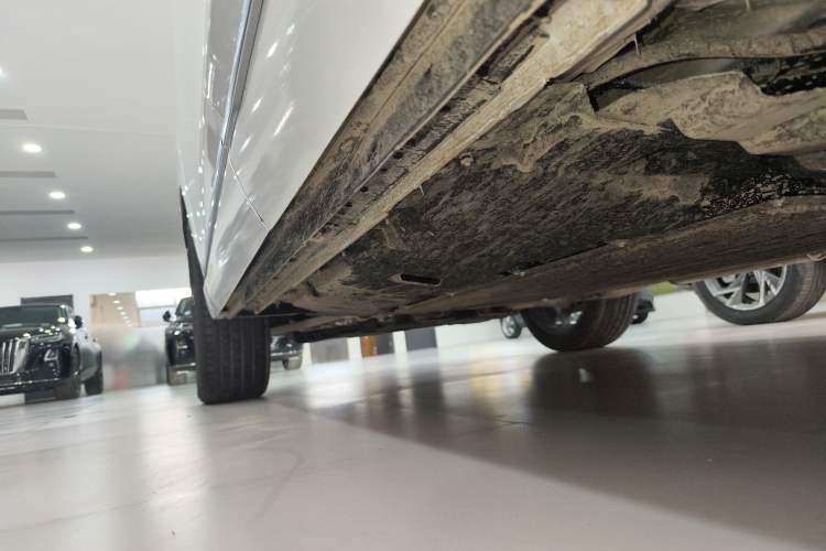 Used Hongqi HS3 PHEV 
