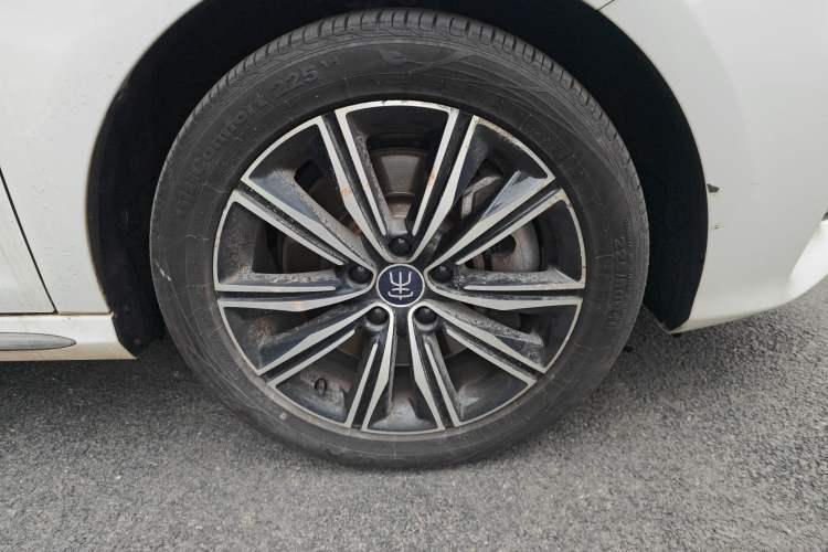 Used BYD Song MAX New Energy 2019 DM 1.5T Smart Connect Enjoyment Model 7 Seats China V Emission Standard