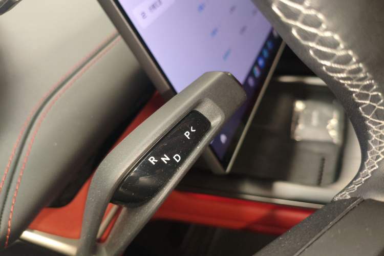 Used  SU7 2024 Four-Wheel Drive Ultra-Long Range Advanced Intelligent Driving Max Edition
