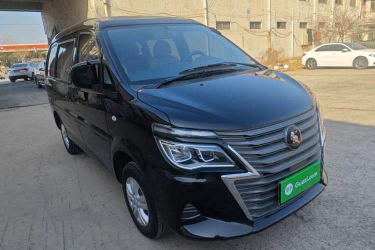 Used FORTHING Lingzhi 2023 M5 1.6L Utility Model 7 Seats