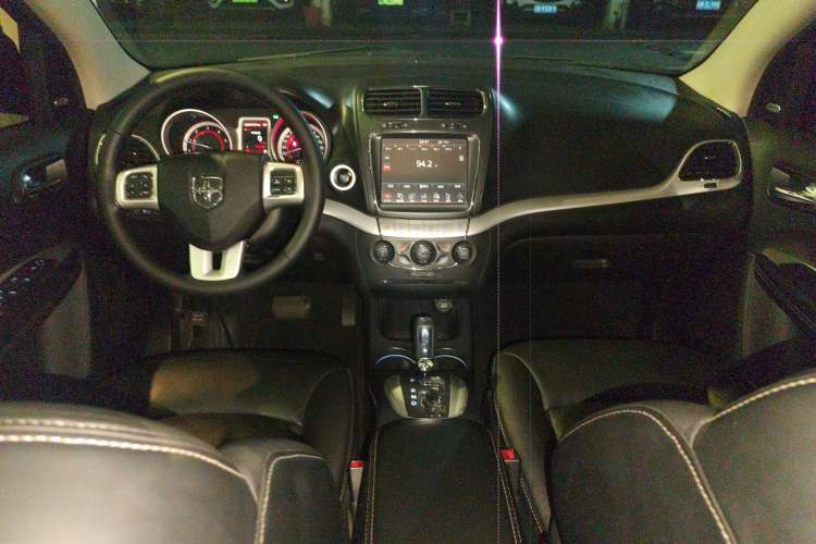 Used Dodge Journey 2015 2.0TD Four-Wheel Drive Luxury Edition
