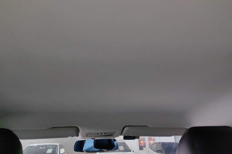 Used Volkswagen Santana 2013 1.6L Automatic Fashion Edition