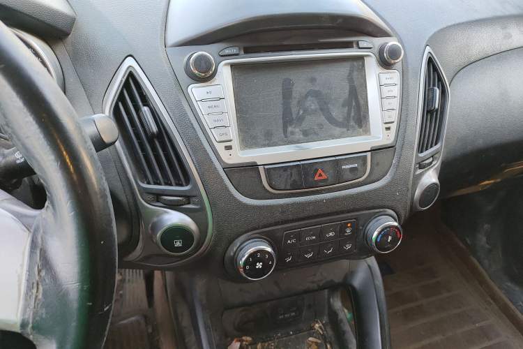 Used Hyundai ix35 2013 2.0L Manual 2WD Comfort GL China IV Standard