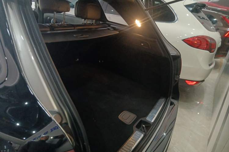 Used Mercedes-Benz GLC 2021 GLC 300 L 4MATIC Dynamic Model