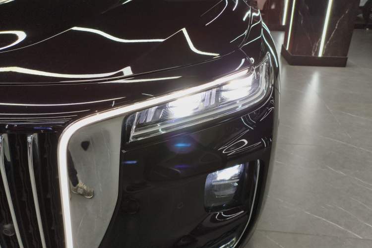 Used Hongqi H9 2022 2.0T Smart Connect Flagship Edition
