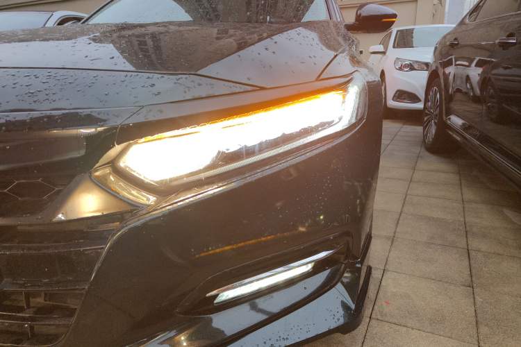 Used Honda Accord 2018 Rui Hybrid 2.0L Rui Ling Edition China VI

