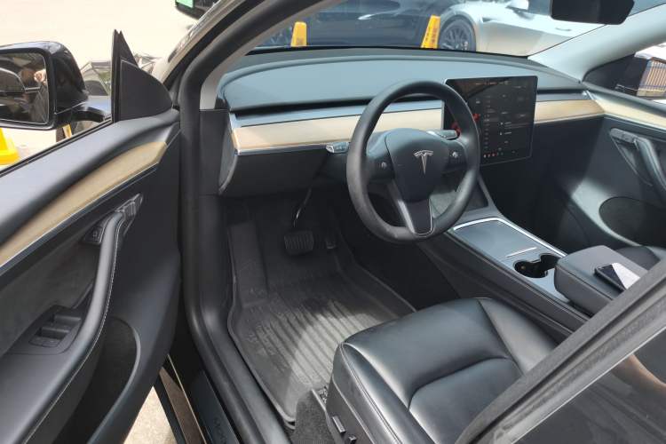 Used Tesla Model Y 2022 Revised Version Rear-Wheel Drive
