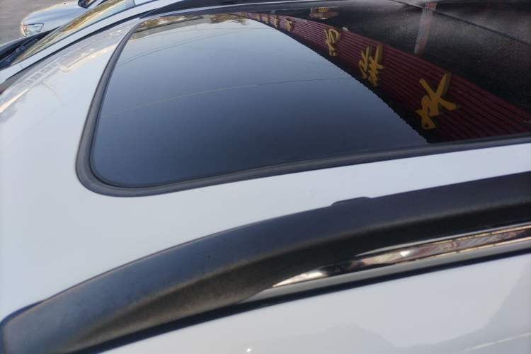 Used  Compass 2020 220T Automatic Leading Edition
