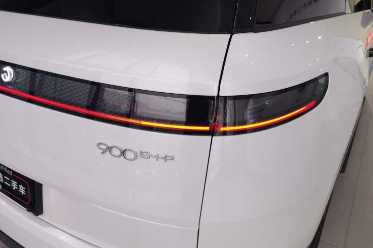 Used Lynk & Co 900 2025 2.0T Ultra
