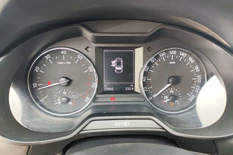 Used Skoda Octavia 2015 1.6L Manual Yijie Edition