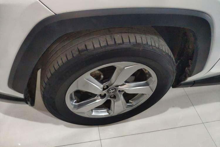 Used Toyota RAV4 2021 2.0L CVT Two-Wheel Drive Fashion Edition
