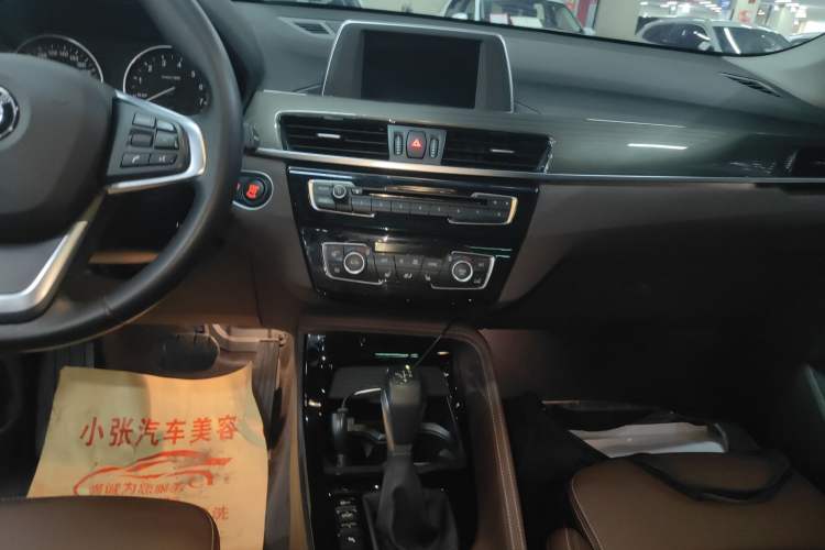 Used BMW X1 2016 sDrive18Li Luxury Model
