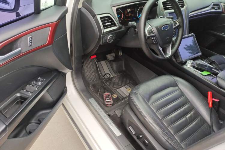 Used Ford Mondeo 2017 EcoBoost 180 Stylish Model
