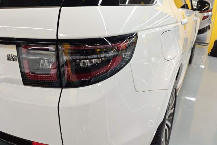 Used Land Rover Discovery Sport New Energy 2022 Facelifted P300e Plug-in Hybrid Electric Version