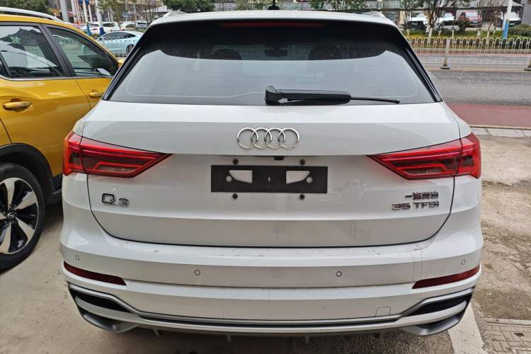 Used Audi Q3 2021 35 TFSI Progressive Dynamic Edition