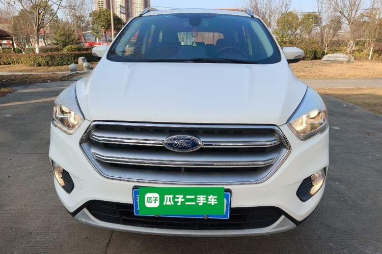 Used Ford Kuga 2018 EcoBoost 180 Two-Wheel-Drive Platinum Edition