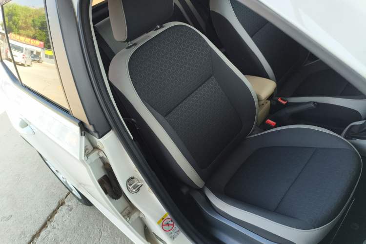 Used Skoda Fabia 2015 1.4L Automatic Chuanxing Edition
