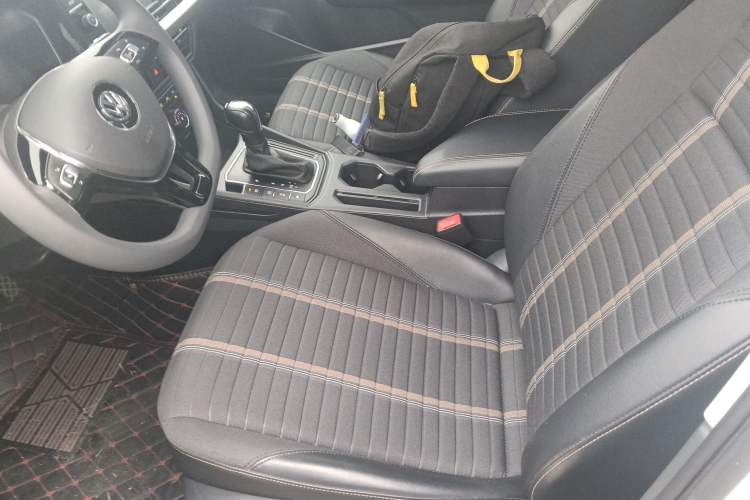 Used Volkswagen Lavida 2019 Hatchback 200TSI DSG Comfort Edition China VI