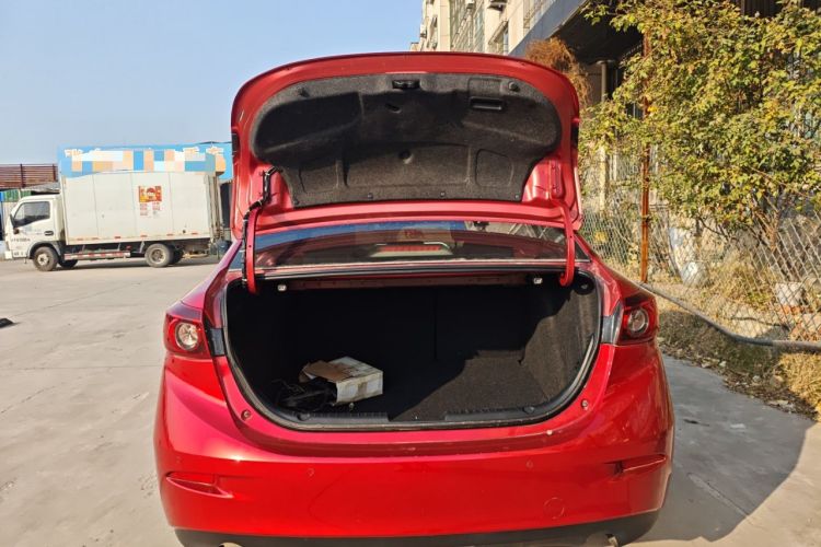 Used Mazda Mazda 3 Axela 2017 Sedan 1.5L Automatic Comfort Model Emission Standard China V
