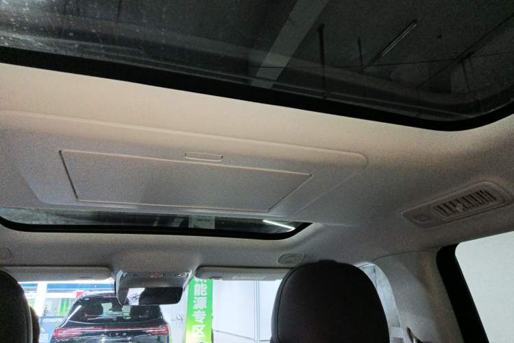 Used Leapmotor C16 2024 Range-Extended 200 Luxury Edition
