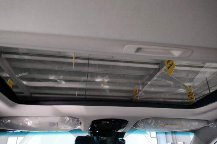 Used Toyota Venza 2023 2.0L CVT Two-Wheel Drive Prestige Version
