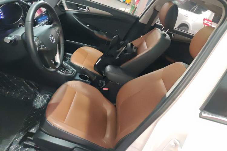 Used Changan Eado 2016 1.6L GDI Automatic JingShang Model
