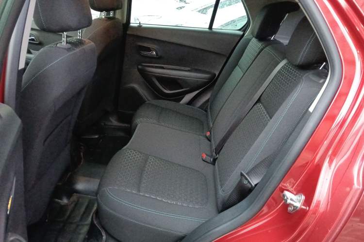 Used Chevrolet Trax 2016 1.4T Automatic Two-Wheel Drive Comfort Version with Sunroof
