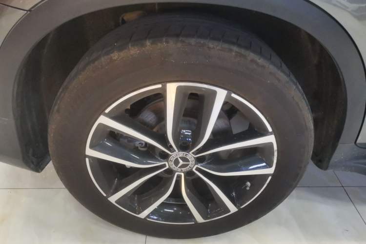 Used Mercedes-Benz GLC 2020 GLC 300 L 4MATIC Dynamic Edition
