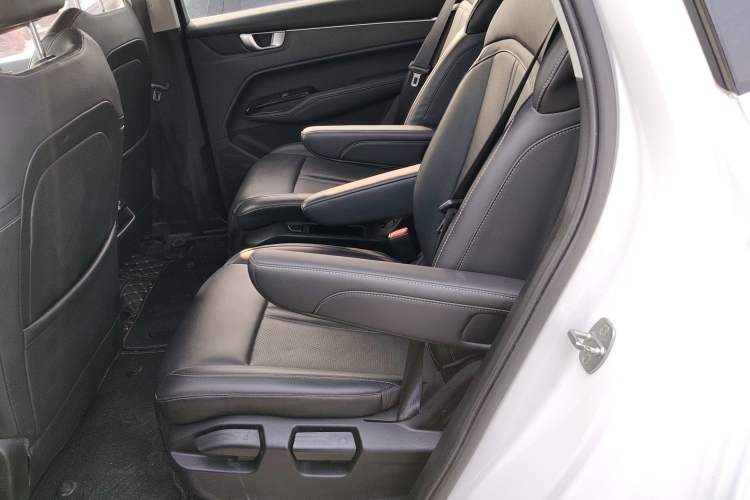 Used Wuling Victory 2020 1.5T CVT Luxury Model